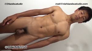 ノンケ動画】一重マッチョ体育会系青年の初撮影！感度抜群の敏感なチンコで速攻射精！ - ゲイのオナニー手伝い屋さん【体育会系男子の動画と画像】