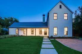 We believe that organic is not a. Urban Farmhouse In Dallas Is An Instant Classic Builder Magazine