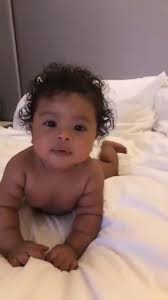 Rosie Ali (@raisingava)