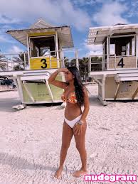 Emily_santtt  Honeypot176  emily.santttt Гола изтичане OnlyFans снимка  17 - Nudogram v2.1