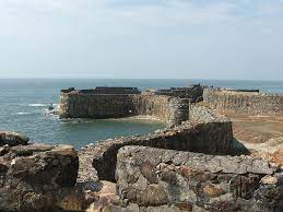 Amer is a town with an area of 4 square kilometres (1.5 sq mi) located 11 kilometres (6.8 mi) from jaipur, the capital of rajasthan. Sindhudurg Fort In Maharashtra A Place For History Tourism And Sightseeing Nativeplanet