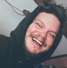 Wayne Renkema's Instagram, Twitter & Facebook