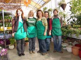 Musikerin melissa naschweng hat ihre liebe zu premstätten entdeckt und wirbt als testimonial für die region. Orf Steiermark Ich Mache Ihren Job In Der Gartnerei Trinkl