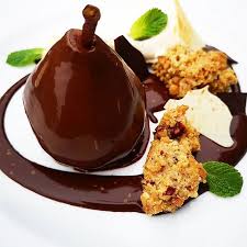 Poire Infusee Menthe Et Cannelle Chocolat Chaud Crumble Aux Noix Du Perigord Menubistronomique Simple Yummy Food Foodi Caramel Apples Chocolate Food