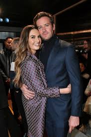 Арми хаммер armie hammer в гостях у ивана. Who Is Armie Hammer S Wife What To Know About Elizabeth Chambers Instyle