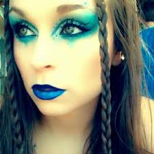 Interview with Tabitha Ashley a singer/songwriter and multi-talented  artist.