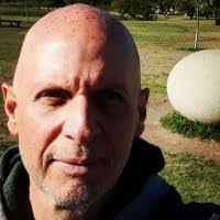 200+ Profile mit dem Suchbegriff „Hudson“