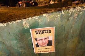 Avec près de 47 milliards d'€ en 2017, bernard arnault est parvenu à détrôner les familles bettencourt et meyer en tête des plus grosses fortunes de france. Emmanuel Besnier Patron Milliardaire De Lactalis Devient La 8e Fortune De France Selon Forbes