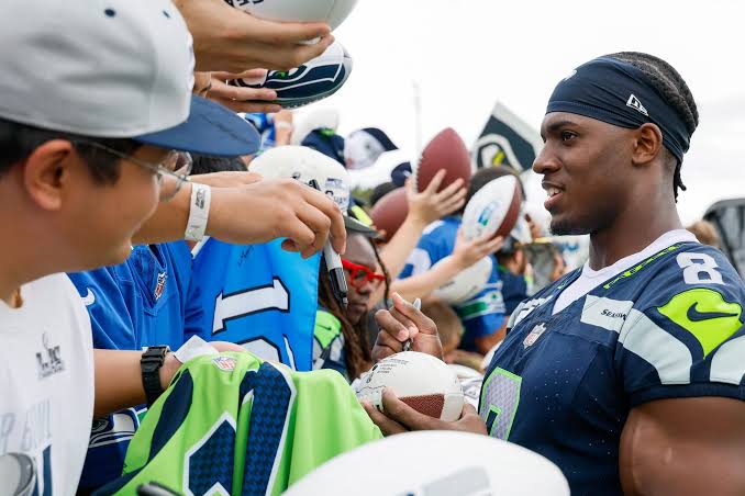 Rookie RB Jadarian Price not in uniform during Seahawks Fan Fest | The  Seattle Times