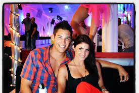 Vasilica (viitoarea actriță de cinema lica gheorghiu, n. Gigi Gheorghiu Are O FiicÄƒ SuperbÄƒ TanÄƒra In VarstÄƒ De 30 De Ani LocuieÈ™te In America È™i S A Lansat In Afaceri Galerie Foto Galerie Foto Stiri Vedete Si Evenimente Viva Ro