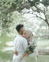 Foto prewedding sering dilakukan oleh sepasang calon pengantin sebelum moment pernikahanya tiba. Prewedding Of Laili Nova Pose Prewedding Pernikahan Inspirasi