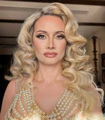 Ashley Reynoso's Instagram, Twitter & Facebook