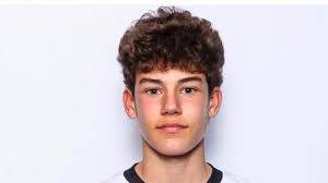 El Valencia incorpora al futbolista infantil zaragozano Álex Gómez