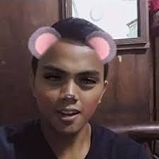 Stream Emmanuel Oyales music