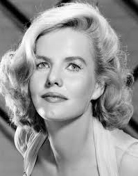 Lighting Up the Sky: Patricia Cutts