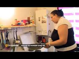 Parce que nous avons tendance à manger trop de sel, il est aussi bon de se tourner vers des aliments allégés. Manger Sans Sel Une Mission Ardue Mais Pas Impossible Youtube