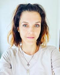 Krista Hurley's Instagram, Twitter & Facebook