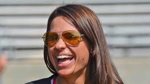 Latina sports analyst is a trailblazer in a male-dominated industry