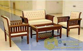 Selain itu, pastikan apakah anda akan memilih kursi kayu atau sofa minimalis. Jual Set Kursi Tamu Minimalis Set Kursi Ruang Tamu Set Sofa Dan Meja Tamu Kab Jepara Gallery Mebel Tokopedia