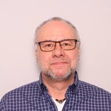 Frank Wolfram's Instagram, Twitter & Facebook