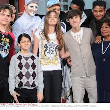 Debbie rowe was confirmed as his biological mother however, people often questioned. Debbie Rowe Backs Michael Kids Ruling