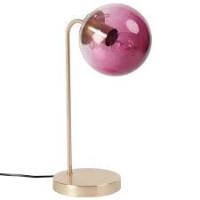 Lampe Boule En Verre Teinte Rose Et Metal Dore Maisons Du Monde Decoracao Rose Gold Decoracao Rosa Banqueta