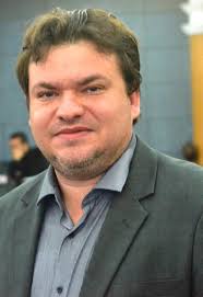 Daniel Leite mostra força e 'toma' vaga de Daniel Blume no TRE-MA