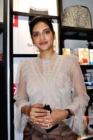Nusrat jahan share a video after returning from hospital trinamool congress mp and nusrat jahan had suddenly worsened health after which she was admitted to a private hospital in kolkata. Nusrat Jahan At A Store Launch
