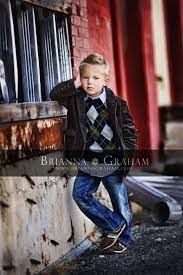 Walau pun bila dibandingkan dengan buatan developer raksasa di luar negeri. 39 Urban Family Photos Ideas Urban Family Photos Family Photos Family Photography