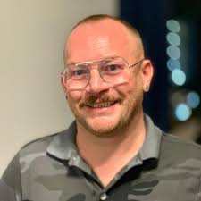 Kevin Wakefield Peluquero