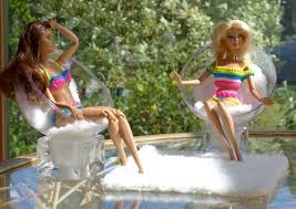 Barbie chelsea selber machen schnittmuster : Kostenlose Anleitung Sessel Und Teppich Fur Barbie Und Ihre Freundinnen