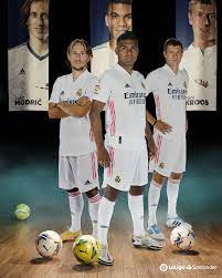 I don't disagree that modric earned it, but early season was in 2017 which didn't count for the 2018 ballon d'or. Laliga Zidane S In Real Madrid C F S Midfield Luka Modric Casemiro Toni Kroos Laligasantander Youhavetoliveit Facebook