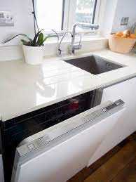 weisse granit arbeitsplatte und weisse fronten white granite countertops kitchen design white granite kitchen