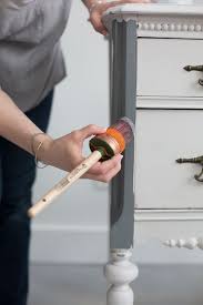 How To Not Get Brush Strokes When Painting Fusion Mineral Paint Painted Furniture Chalk Paint Furniture Furniture Diy