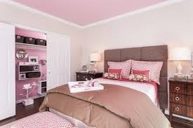 Chambre Ado Fille Avec Peinture Murs Et Plafond Rose Pastel Et Blanc Casse Chambre Ado Plafond Rose Chambre Ado Fille