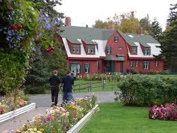 The park is entirely within canada, but it is administered and financed jointly by the u.s. Roosevelt Campobello Gardens