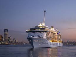 The vessel is en route to cococay anch, sailing at a speed of 7.7 knots and expected to arrive there on may 26, 17:00. Quantum Of The Seas Kreuzfahrten Mit Der Quantum Of The Seas Online Buchen Bei Oceando De