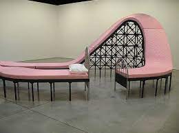 La Montana Rusa Roller Coaster Bed At Sean Kelly Coaster Furniture Cool Beds Furniture