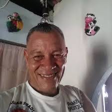 Edwin Roa's Instagram, Twitter & Facebook