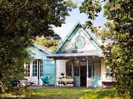 Epingle Par Claire B B Ferme De Lintever Sur Color Bardages Huisseries Exterieures Maison De Vacances Belle Maison Petit Cottage