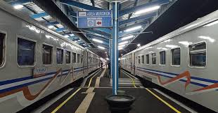 Sebab, proses rekrutmennya dilakukan secara online. Jadwal Kai Kereta Api Indonesia Paket Tour Murah Bayar Cash Atau Cicilan Bersamawisata
