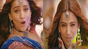 Navratri 2024: Bhojpuri actress Akshara Singh's new Garba song 'Chand Ki  Chakori' (WATCH)