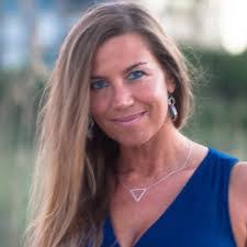 Wendy Mellinger's Instagram, Twitter & Facebook