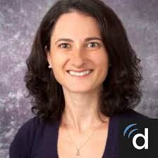 Alicia Crow's Instagram, Twitter & Facebook