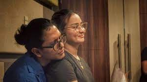 Kabar tersebut disampaikan oleh rekan joanna menikah di usia 20 tahun pada 16 juni 2007 dengan raditya oloan panggabean. Profil Raditya Oloan Suami Joanna Alexandra Kritis Usai Negatif Covid 19