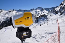 Les conditions optimums d'enneigement du secteur du pas de la case, les vastes pentes et le grand choix de pistes permettent de profiter au maximum garderies / jardins de neige. Neige De Culture Enneigement Grandvalira