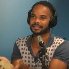 Michael Roch (@MchlRoch)