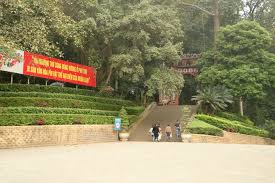 Ngày giỗ tổ hùng vương diễn ra vào ngày mồng 10 tháng 3 âm lịch hàng năm tại đền hùng, việt trì, phú thọ. Giá»— Tá»• Hung VÆ°Æ¡ng Lá»… Há»™i Ä'á»n Hung 2019 Ä'a Sáºµn Sang