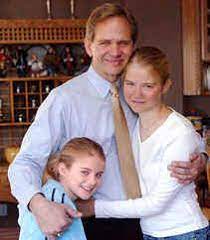 Ed smart made the announcement in a letter on facebook addressed to his. Who Is Mary Katherine Smart Dating Mary Katherine Smart Boyfriend Husband
