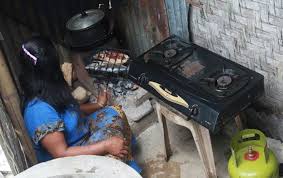 We did not find results for: Ternyata Ini Penyebab Warga Beralih Ke Tungku Kayu Bakar